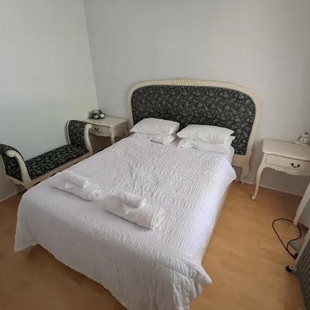 The Cottage On George Street Jarrahdale Room photo